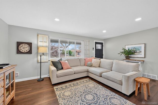 8360 W 70th Avenue, Arvada, CO 80004