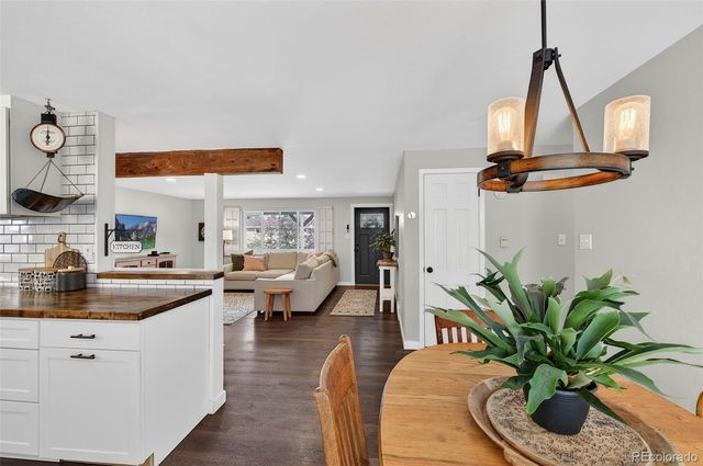 8360 W 70th Avenue, Arvada, CO 80004