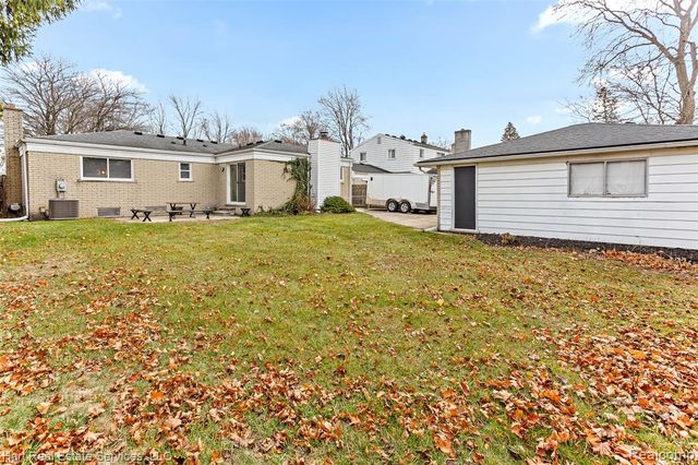 19523 Merriman Road, Livonia, MI 48152