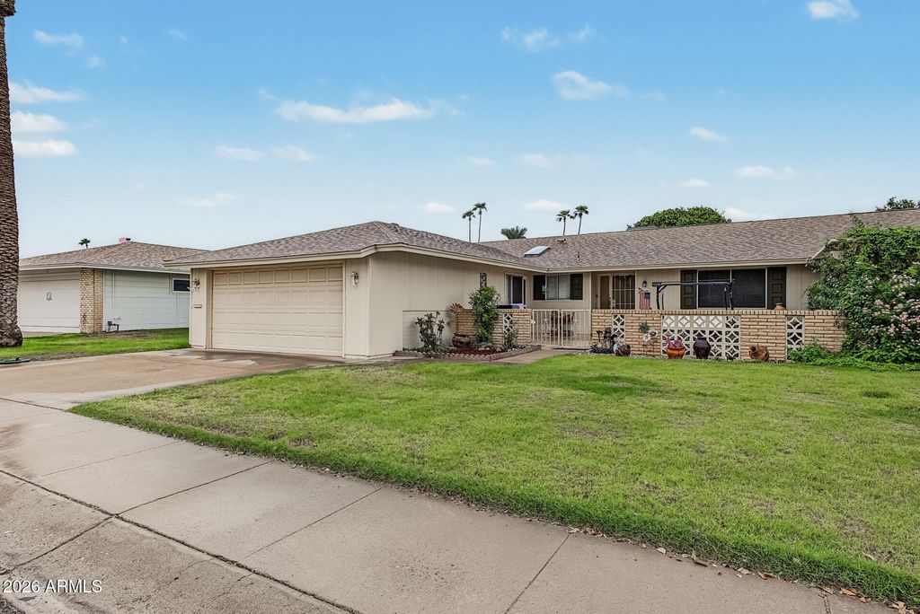10208 W KINGSWOOD Circle, Sun City, AZ 85351 — photo 3