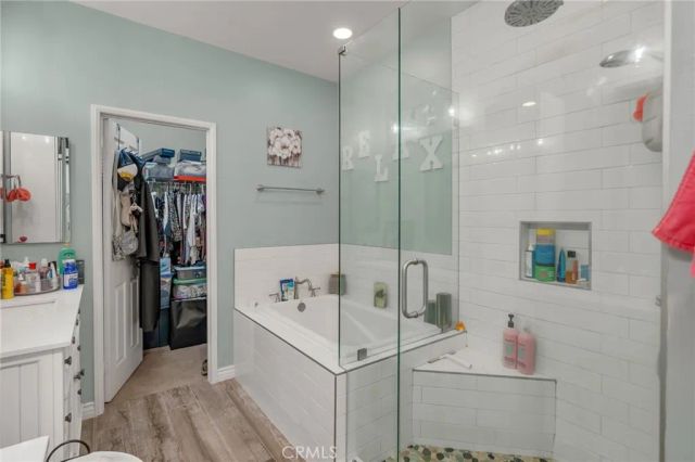 1082 Venice, Upland, CA 91786