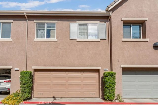 1082 Venice, Upland, CA 91786