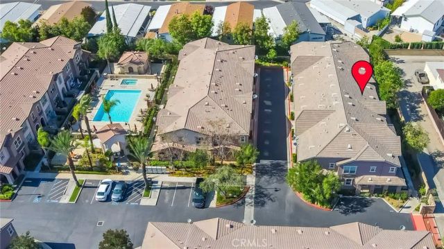 1082 Venice, Upland, CA 91786
