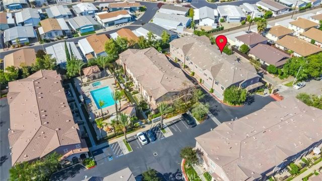 1082 Venice, Upland, CA 91786