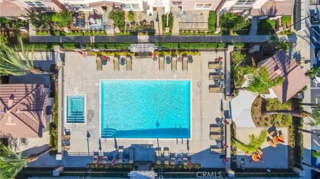 1082 Venice, Upland, CA 91786