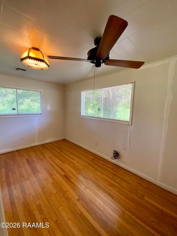 2307 W Willow Street, Scott, LA 70583