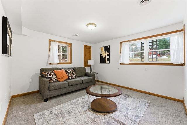 505 Loomis St, Westfield, MA 01085