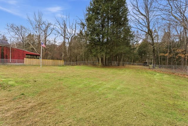 505 Loomis St, Westfield, MA 01085