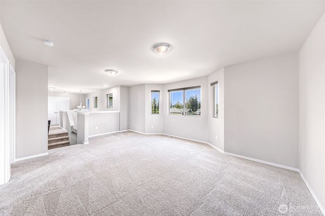 930 Cove View Circle, Oak Harbor, WA 98277