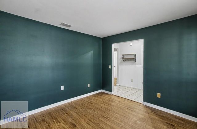 404 Clairemore Court, Hinesville, GA 31313