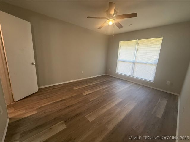 5303 E 32nd Place A, Tulsa, OK 74135