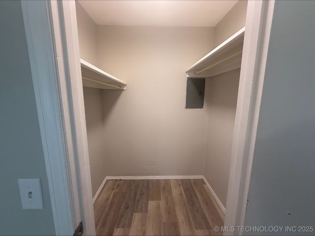 5303 E 32nd Place A, Tulsa, OK 74135