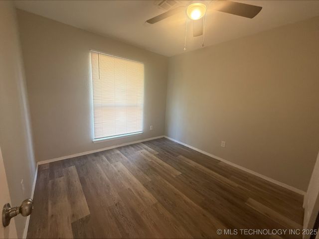 5303 E 32nd Place A, Tulsa, OK 74135