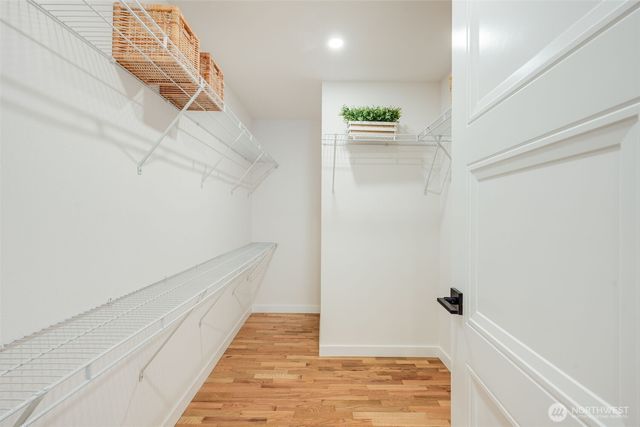 16725 NE 97th Street, Redmond, WA 98052