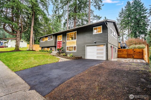 16725 NE 97th Street, Redmond, WA 98052