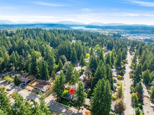 16725 NE 97th Street, Redmond, WA 98052