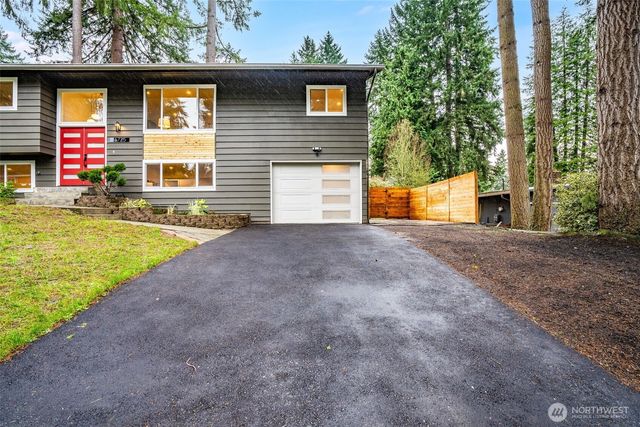 16725 NE 97th Street, Redmond, WA 98052