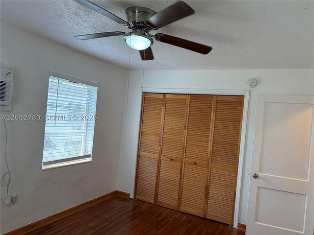 16 Santillane Ave 4, Coral Gables, FL 33134