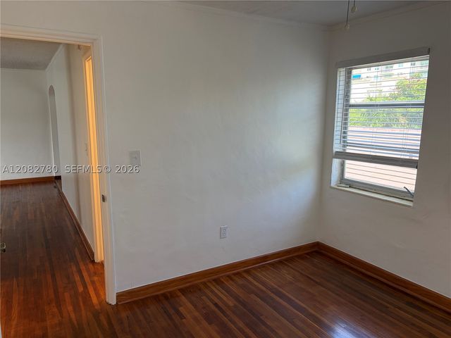 16 Santillane Ave 4, Coral Gables, FL 33134