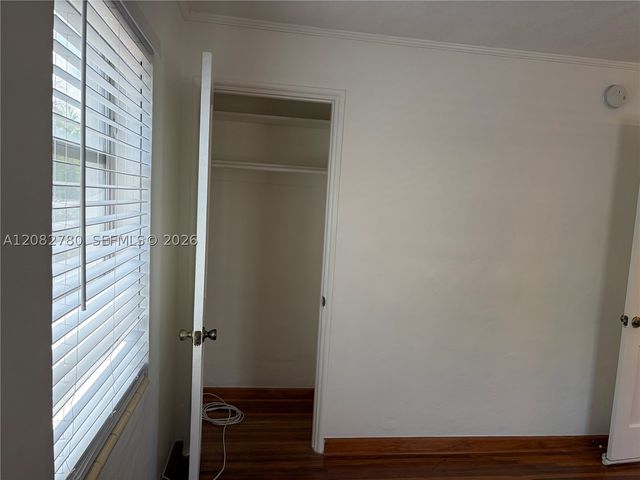 16 Santillane Ave 4, Coral Gables, FL 33134