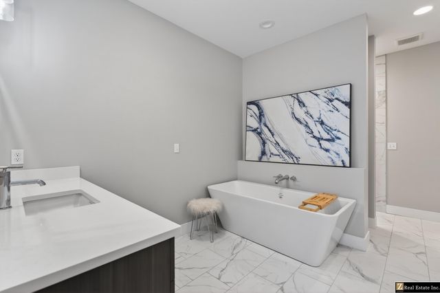 6606 N 289 Street, Valley, NE 68064