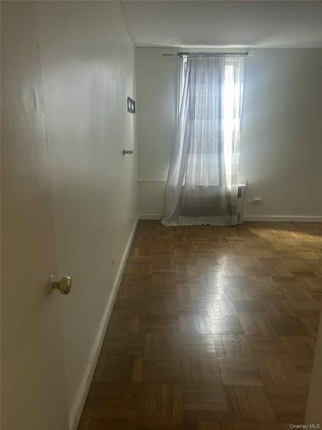 1425 Thieriot Avenue 1J, Bronx, NY 10460