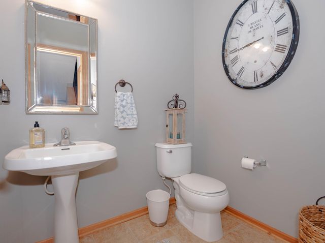 4605 Victor Path 6, Hugo, MN 55038
