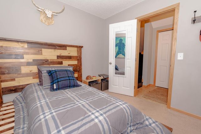 4605 Victor Path 6, Hugo, MN 55038