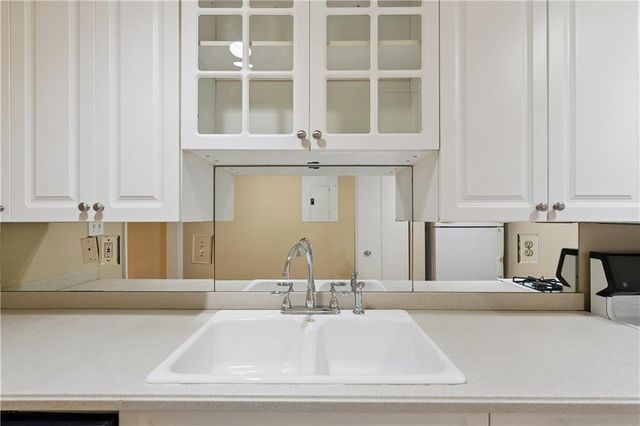 395 Pharr Road 308, Atlanta, GA 30305
