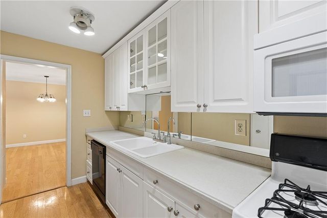 395 Pharr Road 308, Atlanta, GA 30305