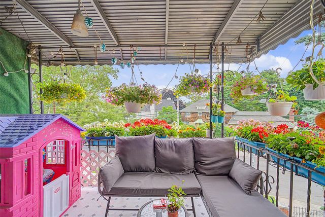 47-28 Parsons Boulevard, Flushing, NY 11355