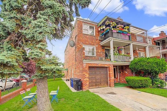 47-28 Parsons Boulevard, Flushing, NY 11355
