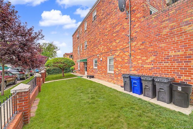 47-28 Parsons Boulevard, Flushing, NY 11355