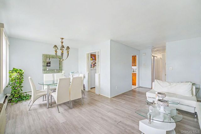47-28 Parsons Boulevard, Flushing, NY 11355