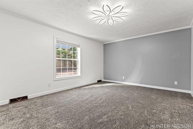 3088 Central Road, Muskegon, MI 49445