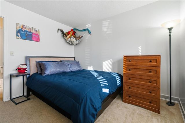 48 Commodore Drive, Salem, SC 29676