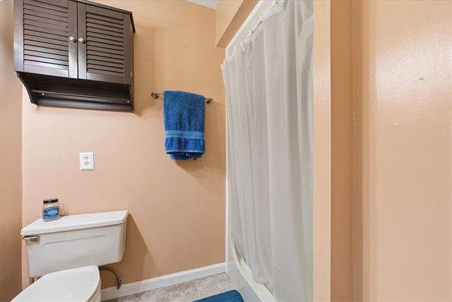 48 Commodore Drive, Salem, SC 29676