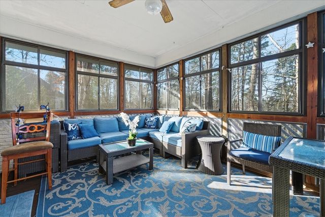 48 Commodore Drive, Salem, SC 29676