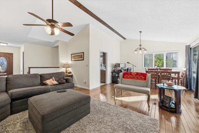 48 Commodore Drive, Salem, SC 29676