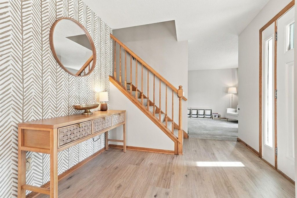 1320 Wildflower Lane, Chaska, MN 55318 — photo 5