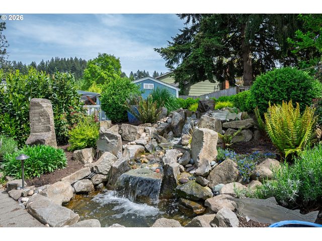 286 Nw LINNEMAN Ave, Gresham, OR 97030