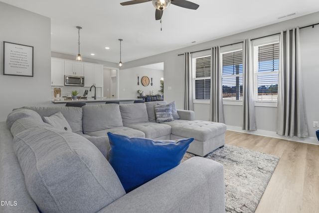 6039 Farmwood Loop, Wilson, NC 27896