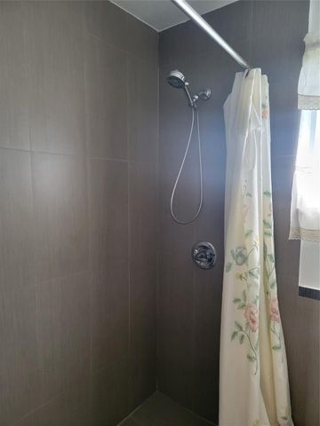 43A SE 15th Street, Dania Beach, FL 33004