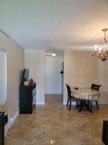 43A SE 15th Street, Dania Beach, FL 33004