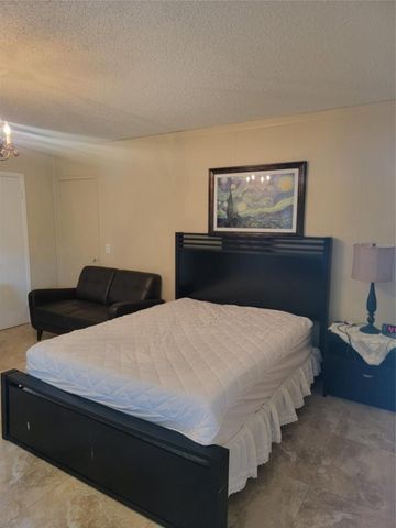 43A SE 15th Street, Dania Beach, FL 33004