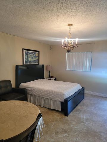 43A SE 15th Street, Dania Beach, FL 33004