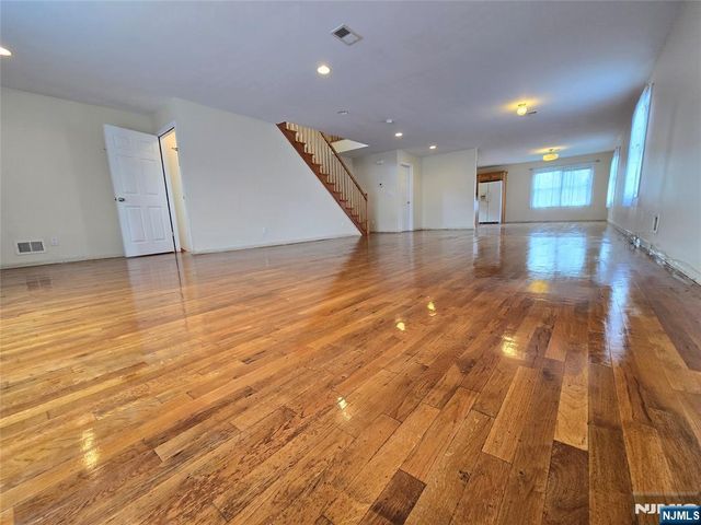 598 Broad Street, Carlstadt, NJ 07072