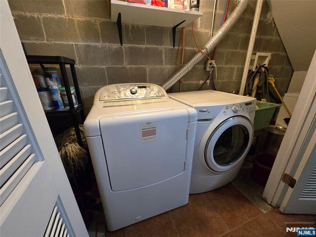 598 Broad Street, Carlstadt, NJ 07072