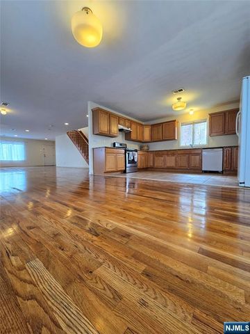 598 Broad Street, Carlstadt, NJ 07072