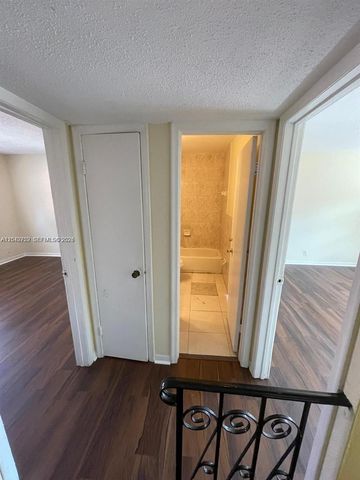 5305 NW 27th Street 6C, Lauderhill, FL 33313